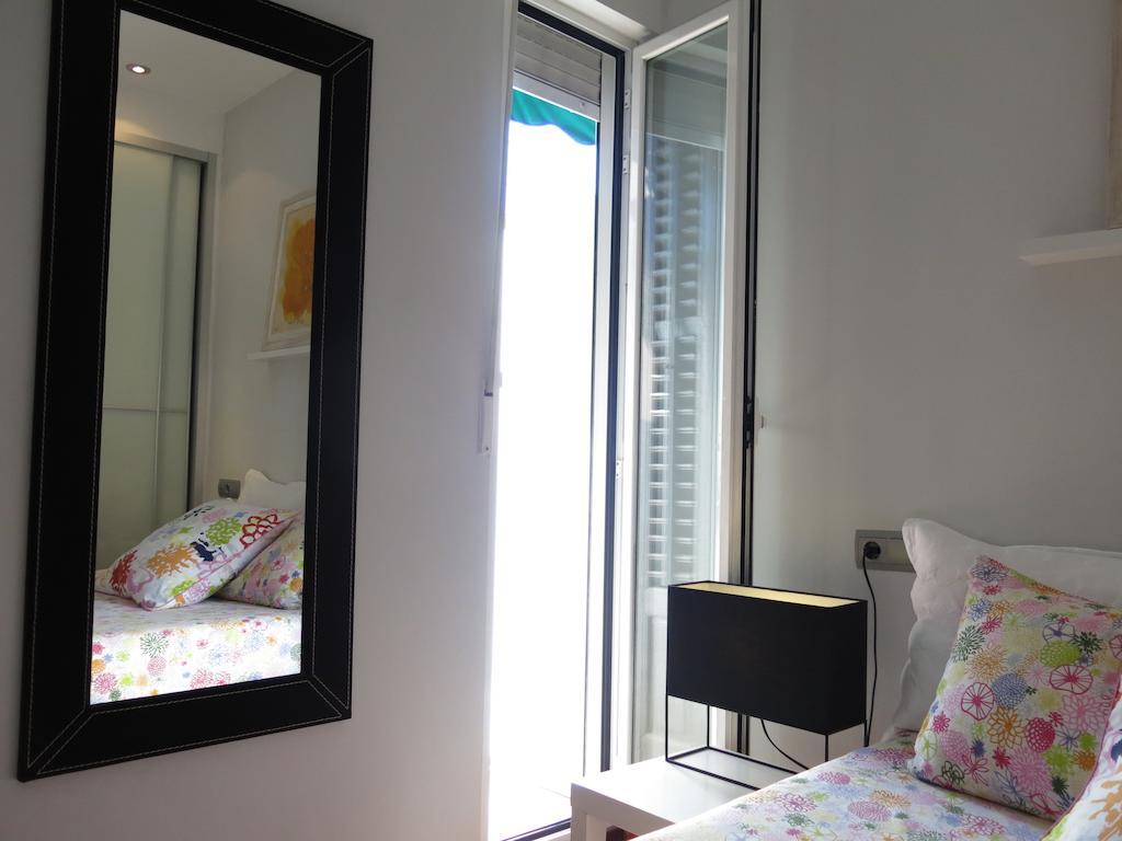 Principe Santa Ana Madrid Centro Apartman Szoba fotó