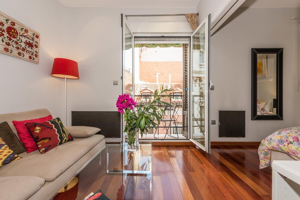 Principe Santa Ana Madrid Centro Apartman Kültér fotó