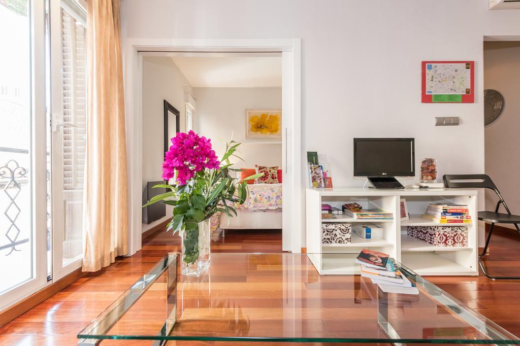 Principe Santa Ana Madrid Centro Apartman Kültér fotó